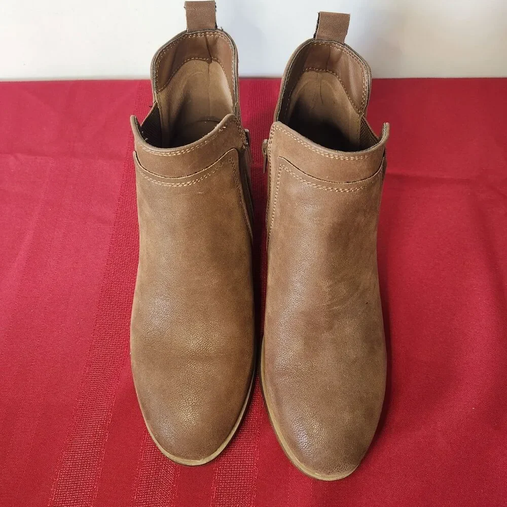 MIA Paola Cognac Brushed Ankle Boots Womens Size 9 M Chelsea Booties MH1537MM